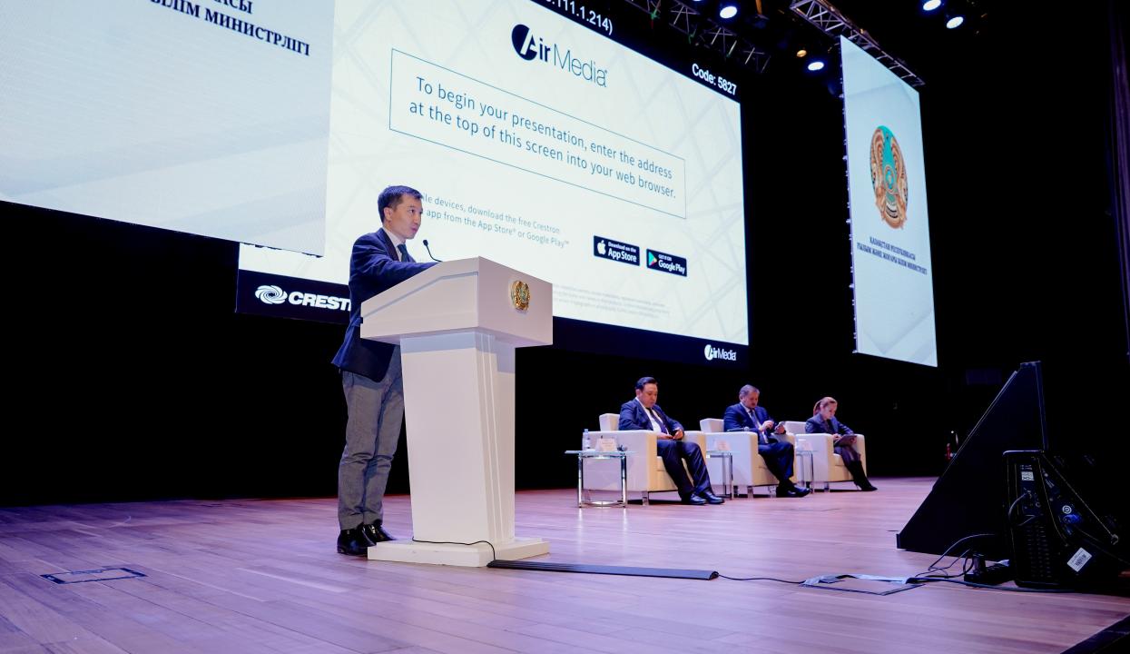 Қазақстанның ғылым және білім саласындағы 2025 жылғы басым бағыттар: AI-Sana, жас ғалымдарды қолдау және жатақхана мәселесі