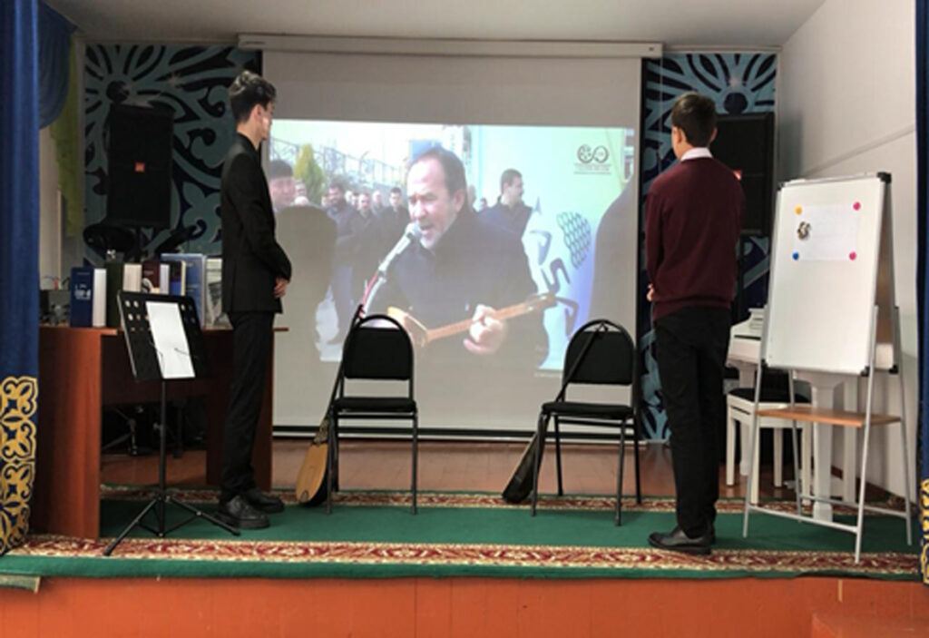 ДОМБЫРА АСПАБЫНДА ОРЫНДАУШЫЛЫҚ ТЕХНИКАНЫ АРТТЫРУ