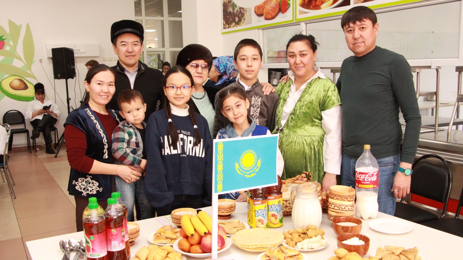 Вкус дружбы: фестиваль национальной кухни прошел в NIS города Талдыкорган